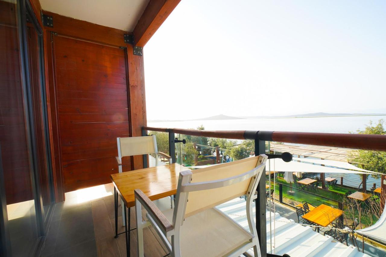 Qcunda Otel Ayvalı المظهر الخارجي الصورة